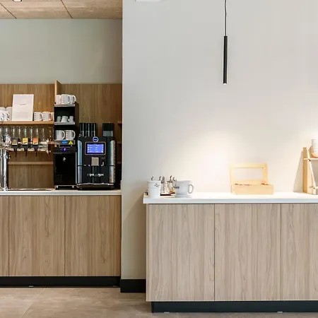 Hotel Smart 4*